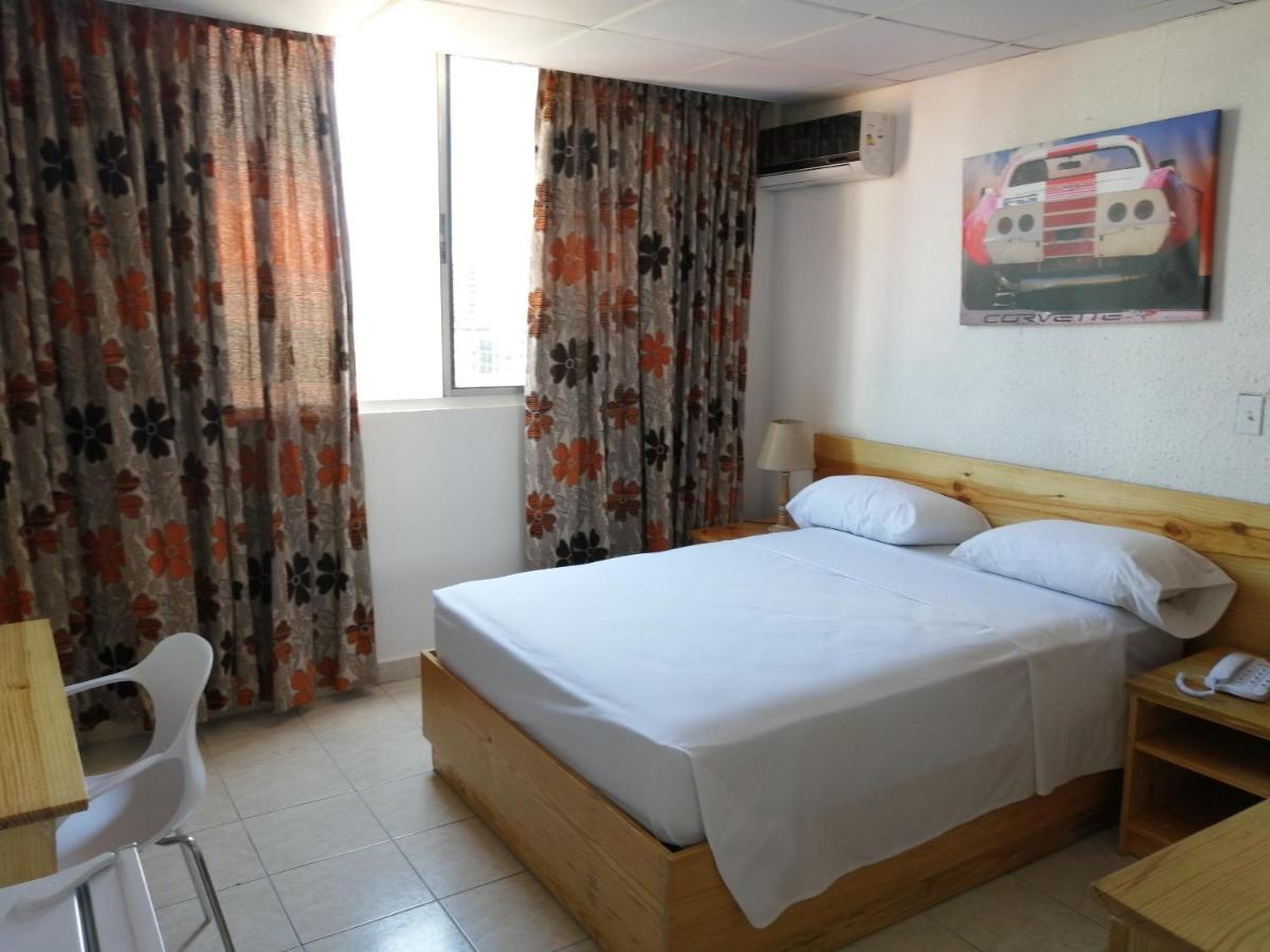 Hotel California Panama Exterior photo